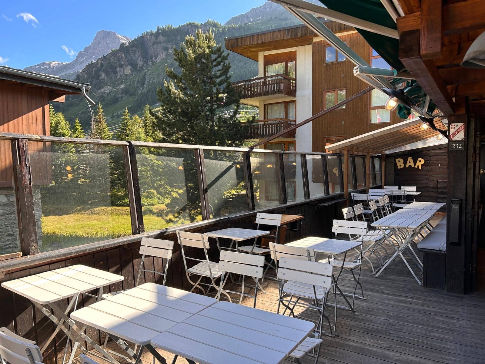 Salle ou terrasse de restaurant à Val d'Isère