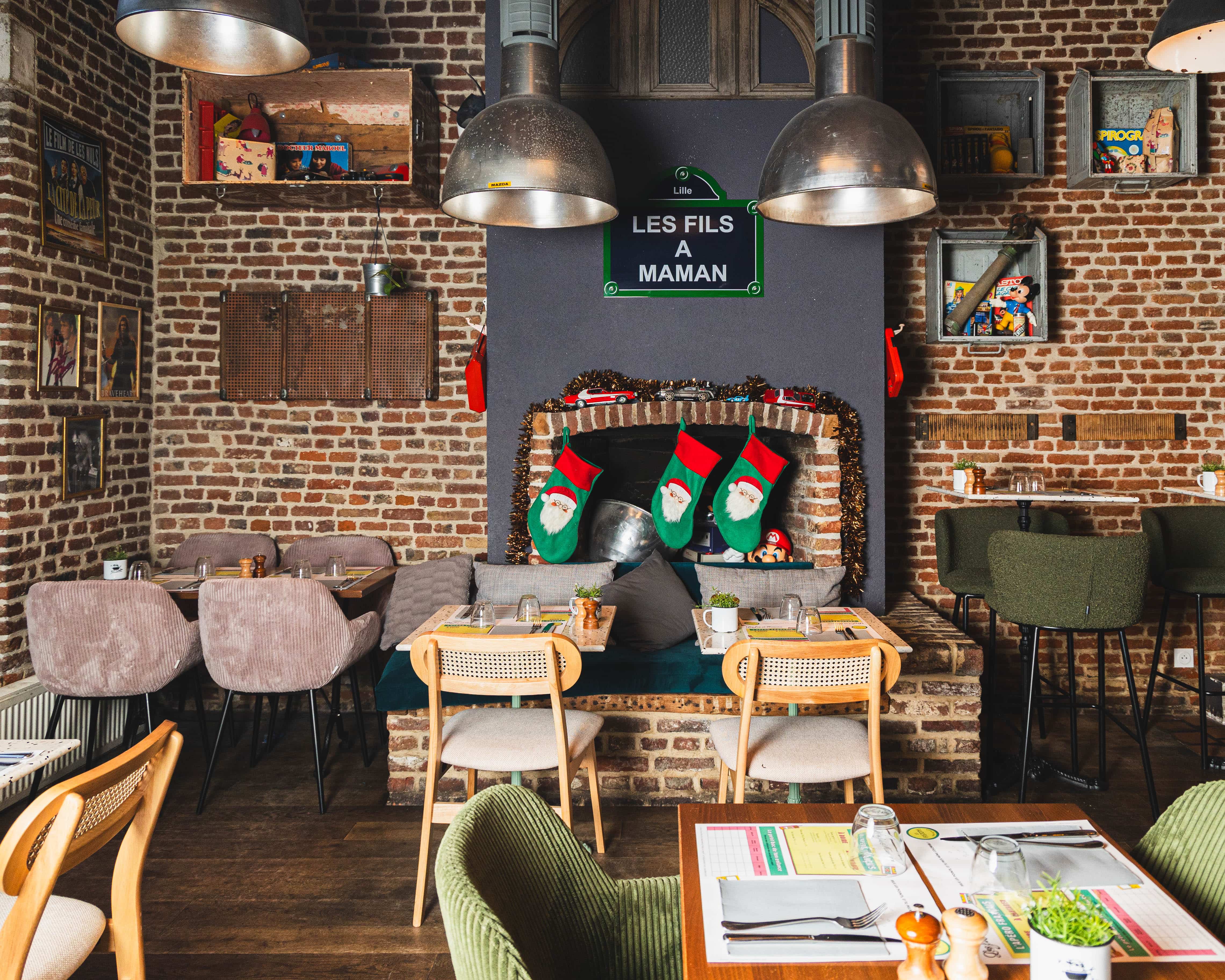 Salle ou terrasse de restaurant à Lille